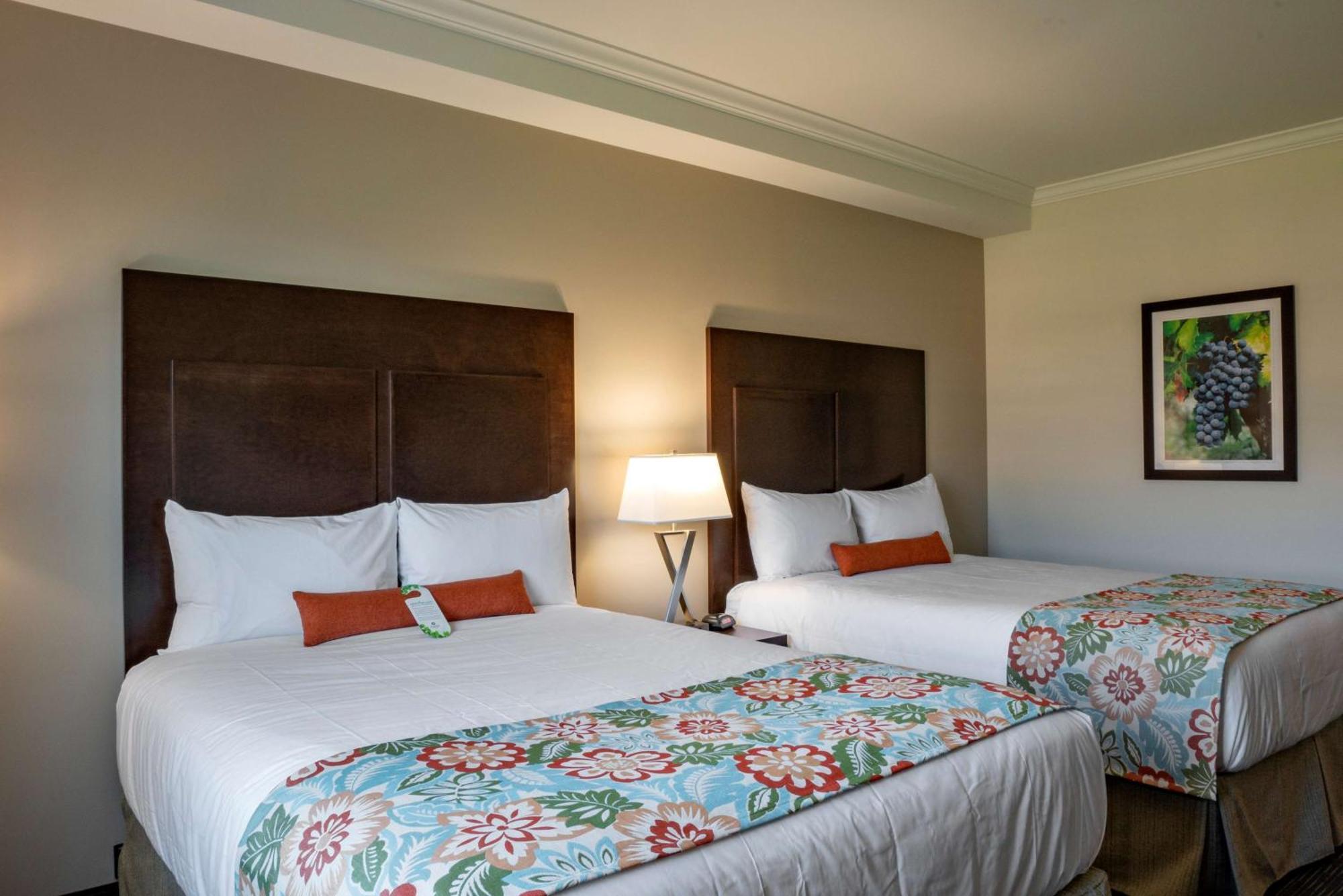 Coast Oliver Hotel Екстериор снимка