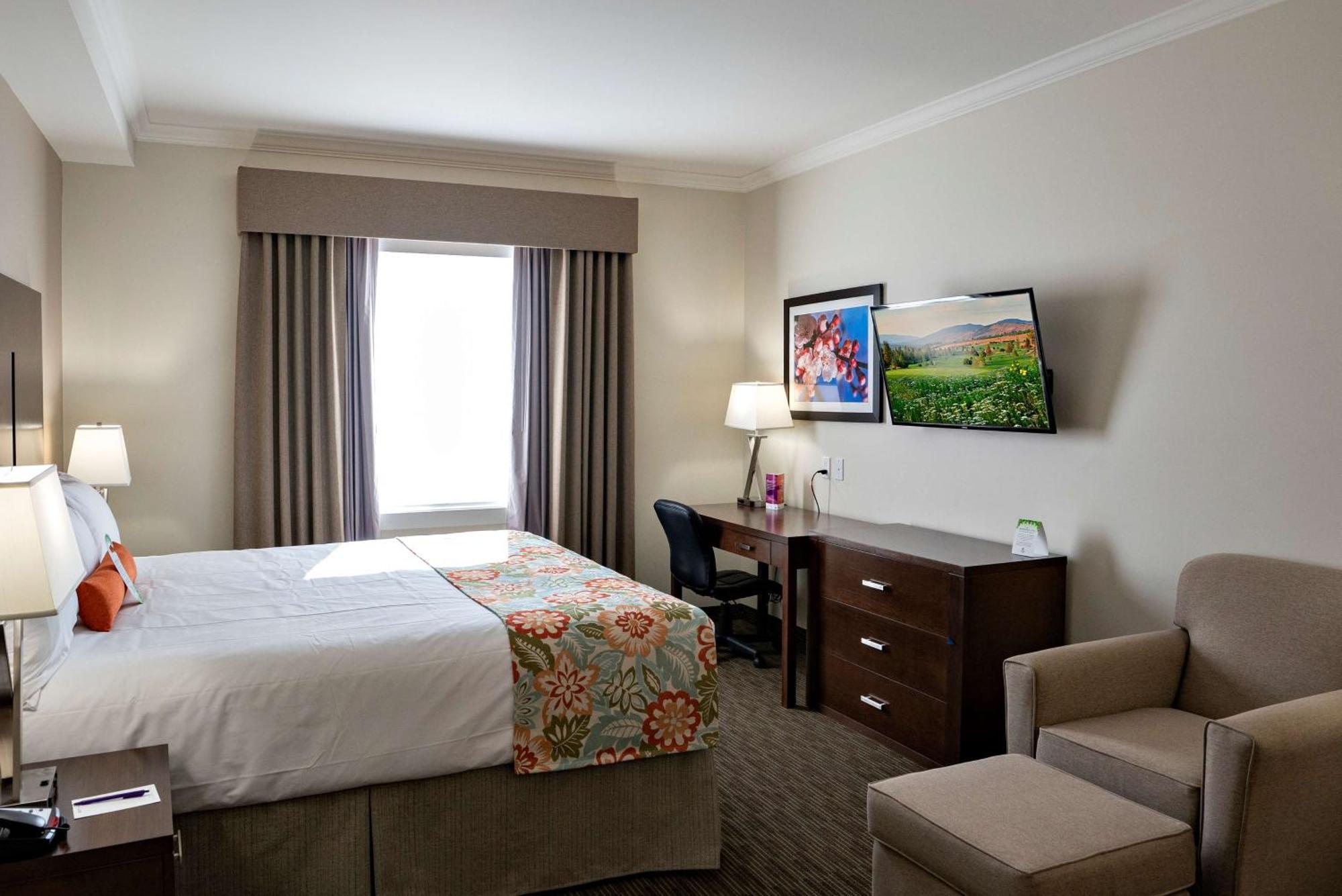 Coast Oliver Hotel Екстериор снимка