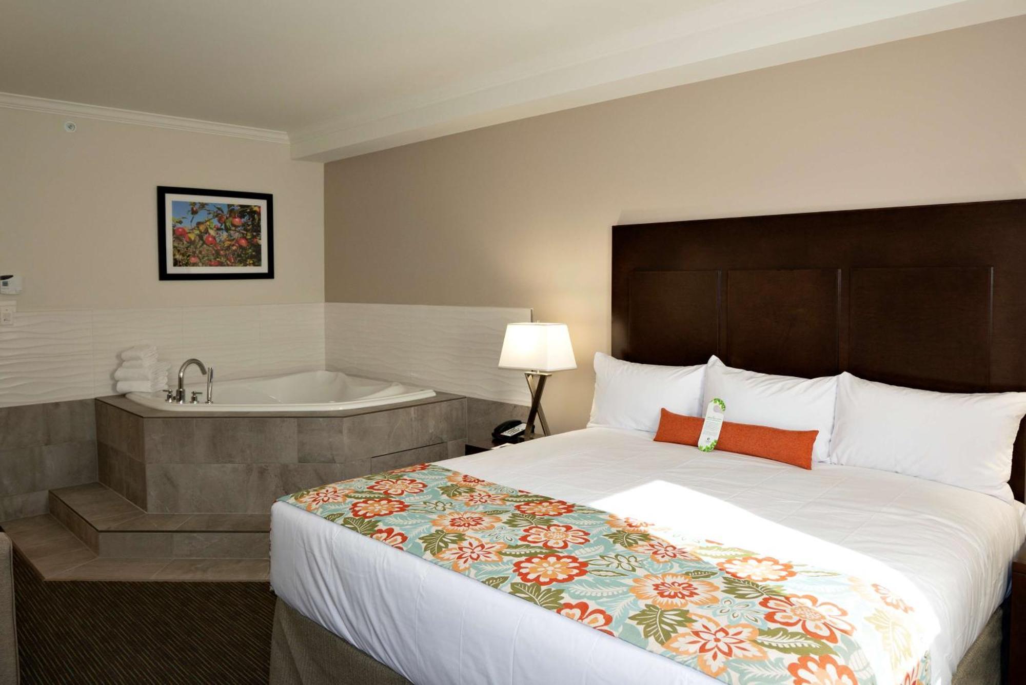 Coast Oliver Hotel Екстериор снимка